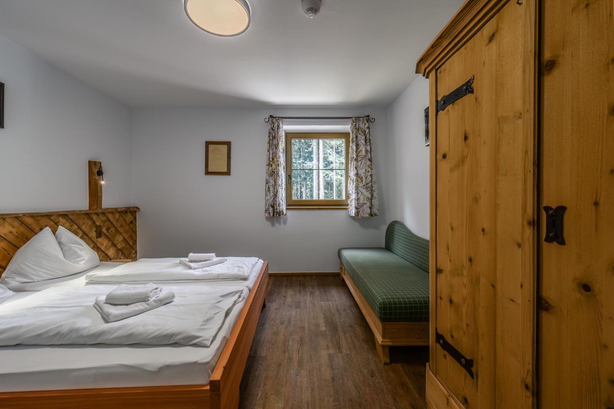Das Eulersberg Apartments & Chalets 维尔芬翁 客房 照片